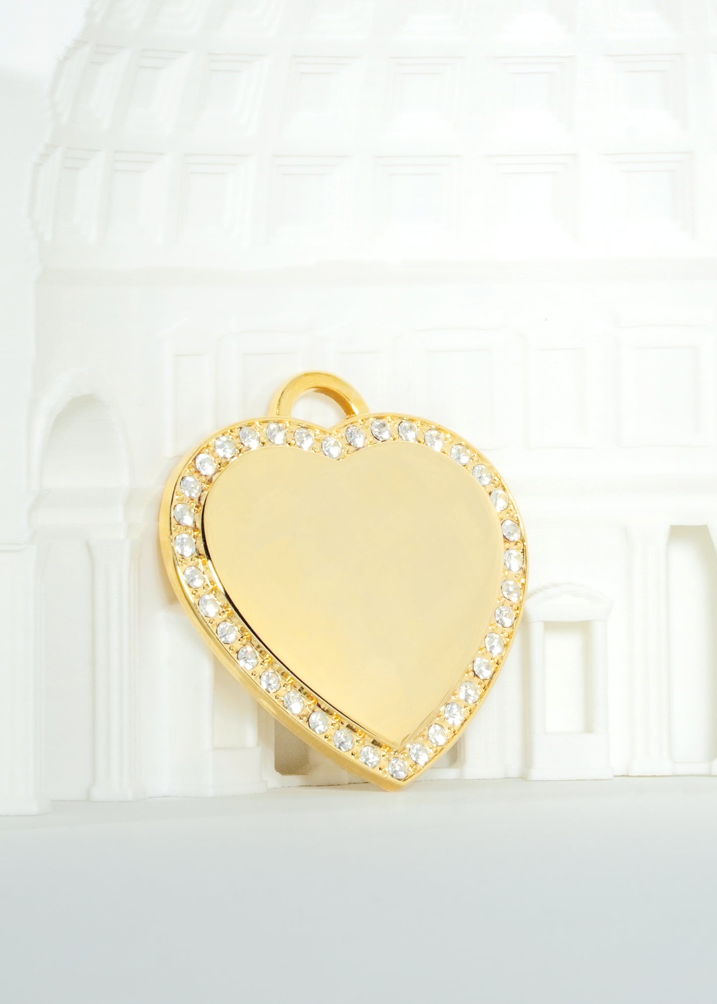 Diamantes Heartshine Pendant